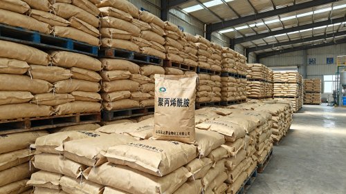 聚丙烯酰胺粘合剂应用全解析：性能、用途及选